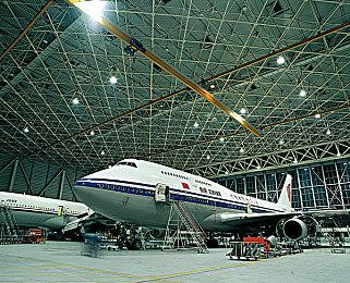 只需万元人民币 《生化危机8》吸血鬼夫人模型带回家